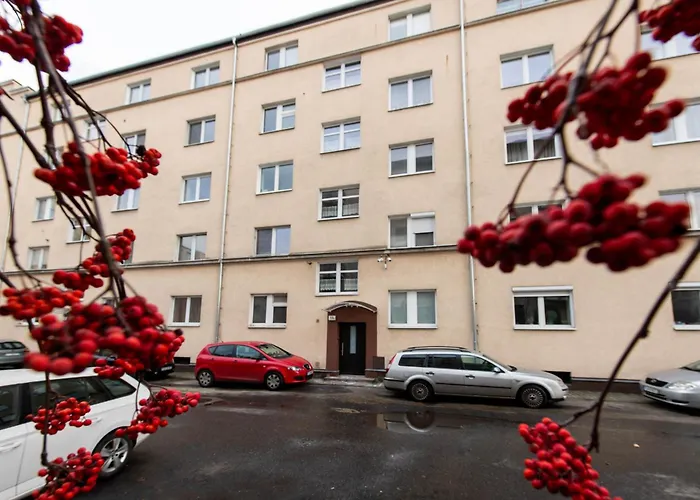 Retro Retreat By Rentujemy Apartment *